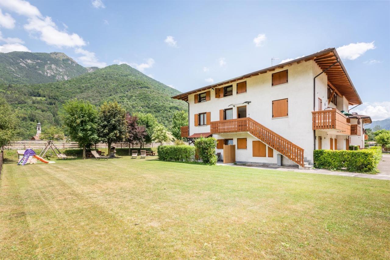 Casa Lucia Leilighet Pieve Di Ledro Eksteriør bilde