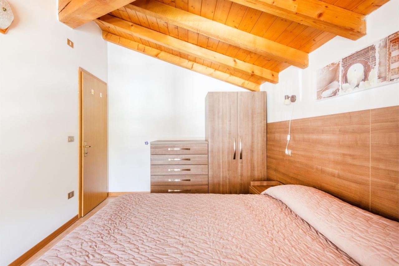 Casa Lucia Leilighet Pieve Di Ledro Eksteriør bilde